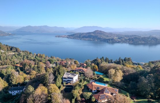 Vendita Villa Lago Arona Piemonte